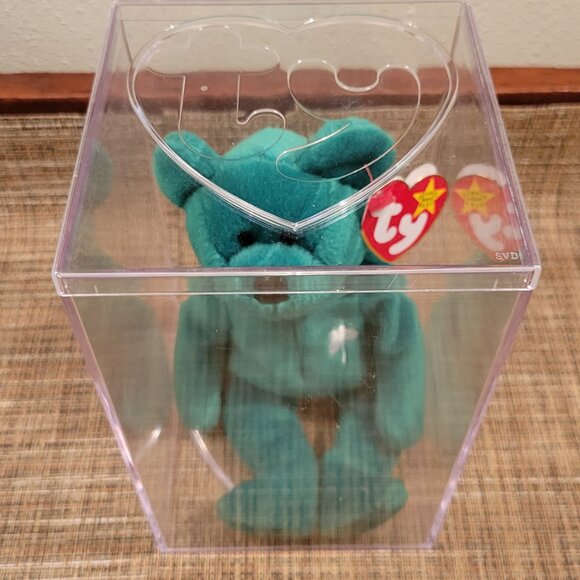 Ty Beanie Baby Erin The Bear 1997 Retired Plush Toy with Case - Picture 2 of 10